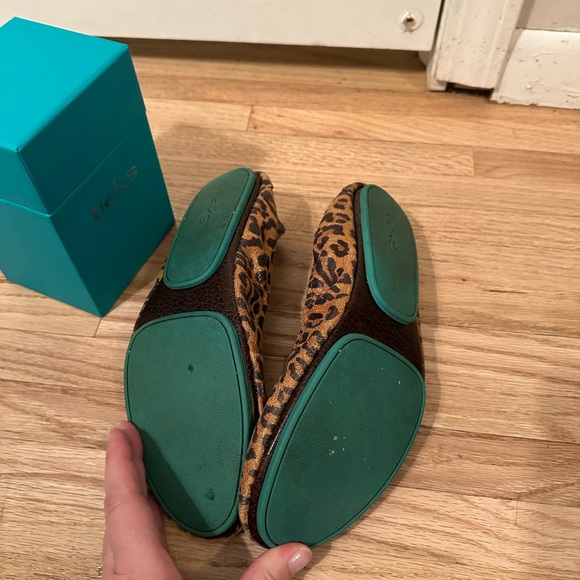 Used Tieks leopards size 9 - Picture 5 of 9